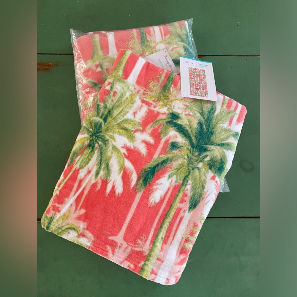 TOMMY BAHAMA Home Oversized beach 🏝 towels - Set of 2 Cotton Palm Trees